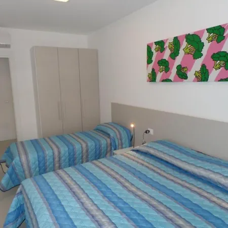 Apartment Bright With Rooftop Pool Bibione